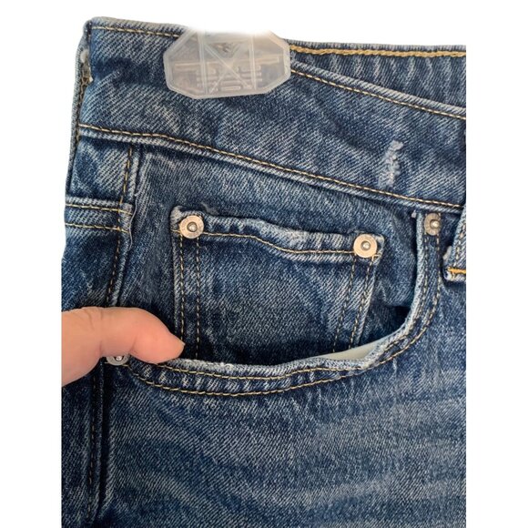 FREE ASSEMBLY Medium Wash Blue Super High-Rise Distressed Straight Jeans Size 12 - Picture 4 of 7